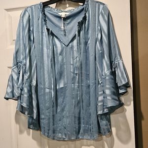 LAUREN CONRAD BLOUSE